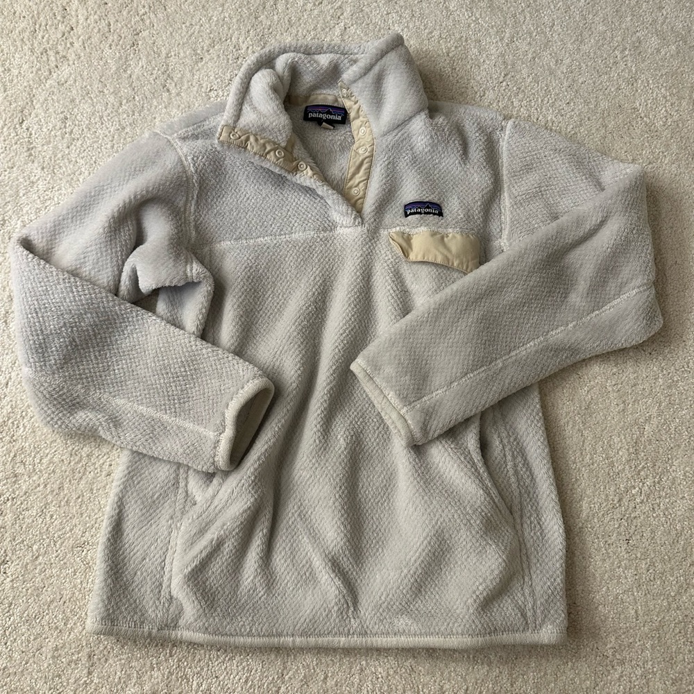 Patagonia Women’s Synchilla Fleece pullover medium